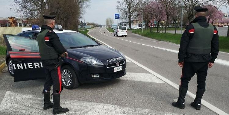 Evade dai domiciliari, litiga e viene arrestato