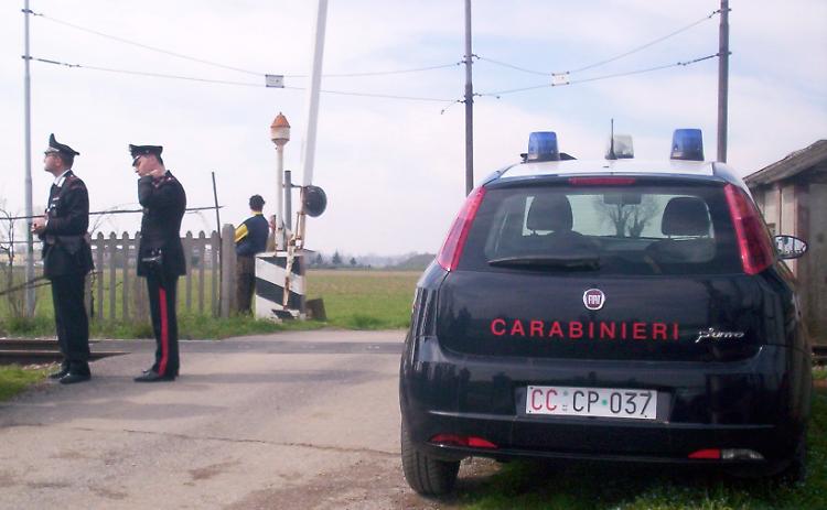Treno in transito, su le sbarre: paura al passaggio a livello di Guzzafame
