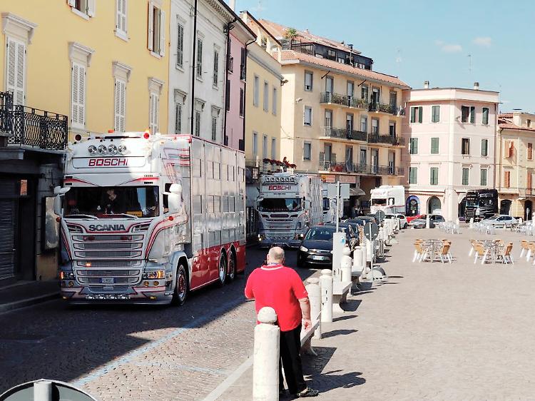 Un rombo per Mietta