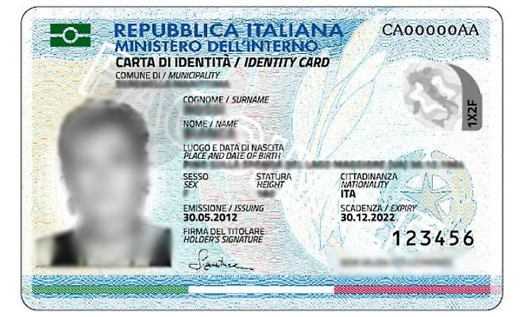 Carte di identità elettroniche difettose, sostituzione gratuita e nuova postazione all'anagrafe