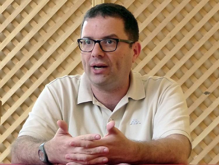 Attività a pagamento: «Lo chiedono le famiglie»