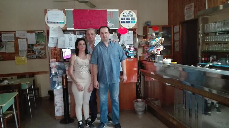 Si fermano per un caffè e vincono 100 mila euro
