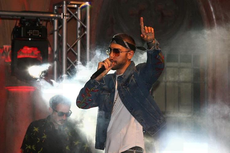 La voce di Mina al ritmo rap di Mondo Marcio