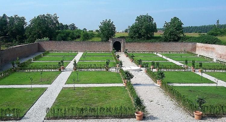 Il giardino del Duca torna ai fasti del Rinascimento