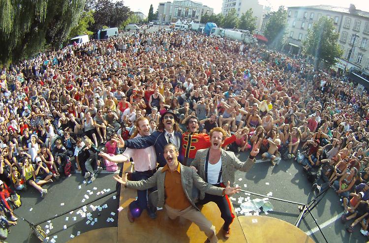 'Tutti matti per Colorno', acrobazie e follie