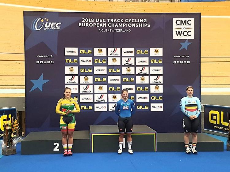 Miriam Vece vince l'oro nella Velocità 