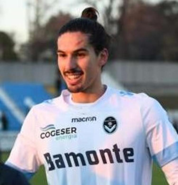 Lorenzo Degeri firma con la Luisiana di Pandino