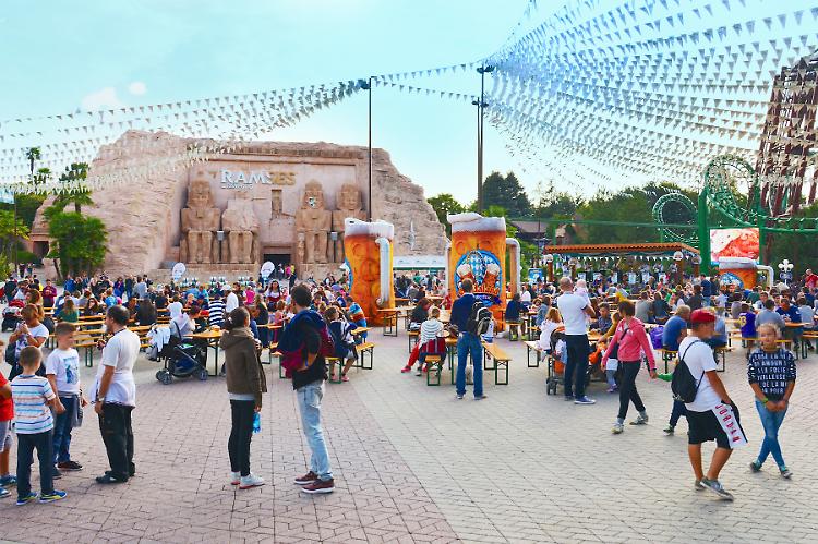  Gardaland Oktoberfest, mix di divertimento e gastronomia tipica