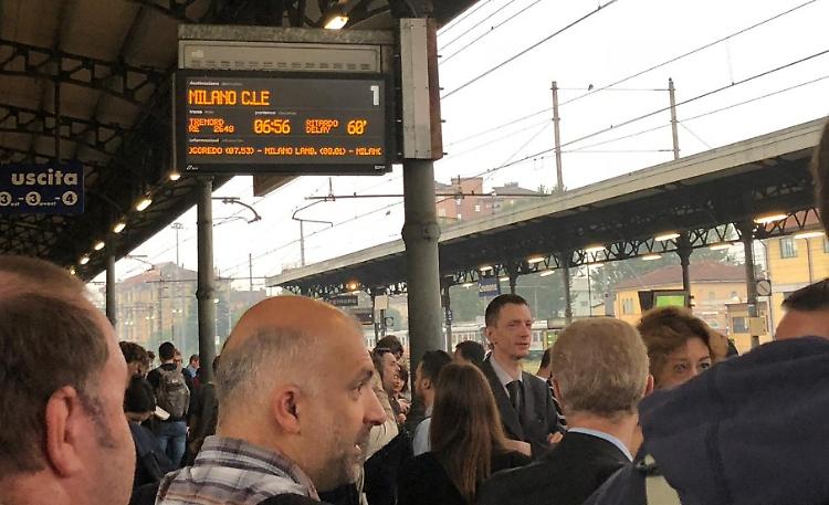 Caos treni: guasto, lavori e ritardi sulle linee