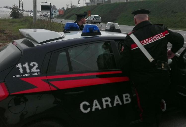 Ombrellate agli autisti e ai passeggeri: ‘Vizio di mente’