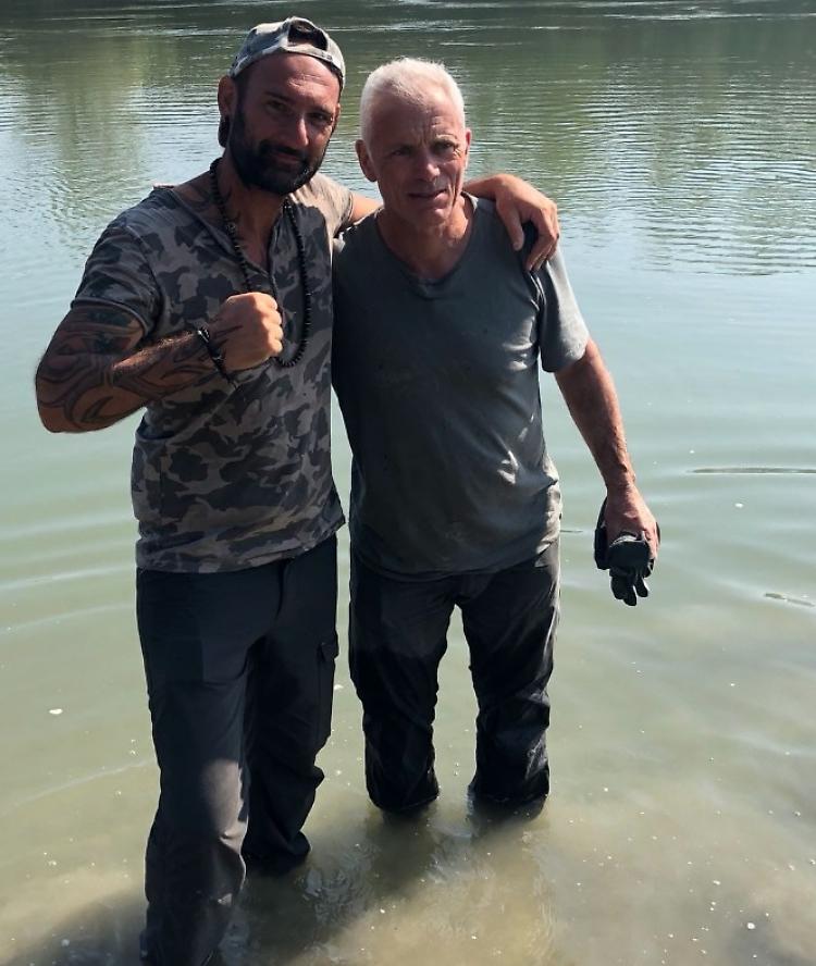 ‘River Monsters’ a Isola: riprese top secret con Wade