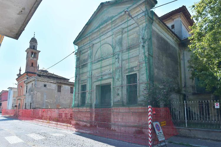 Attract, la giunta Fontana dice si. Ex ospedale, 100mila euro