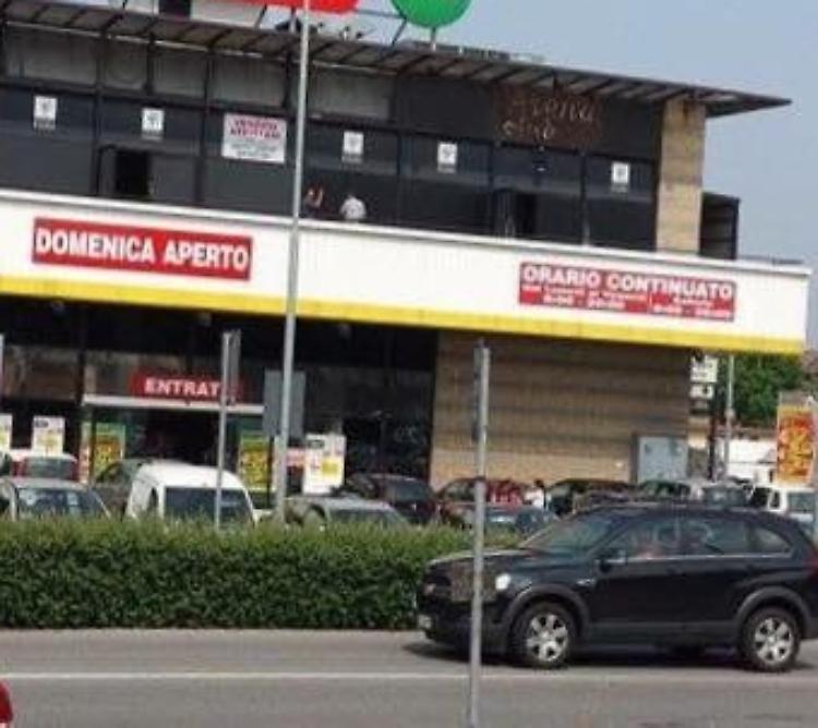 Arrestato ed espulso l’imam radicale della Bassa