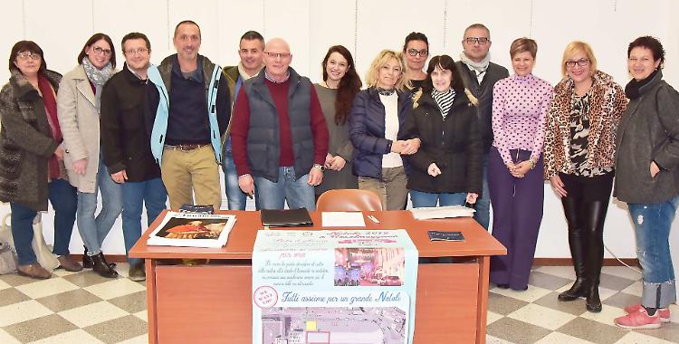 Pista di ghiaccio, oltre cento le adesioni già raccolte per l'acquisto