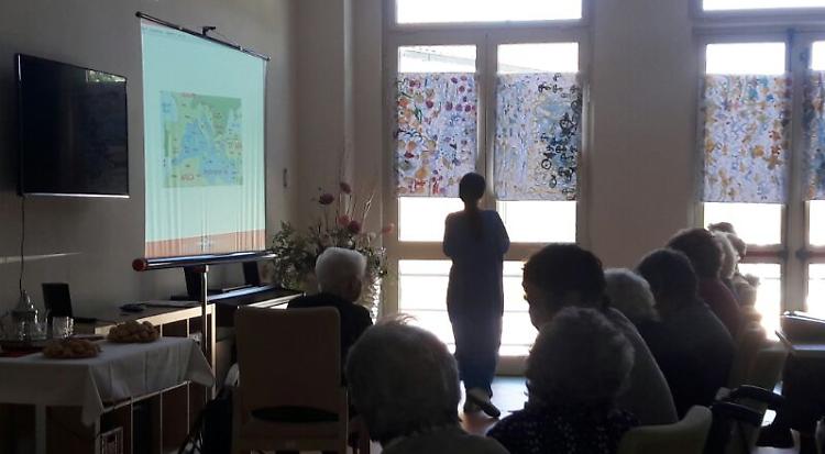 I nonni internauti chiedono doni 'online'
