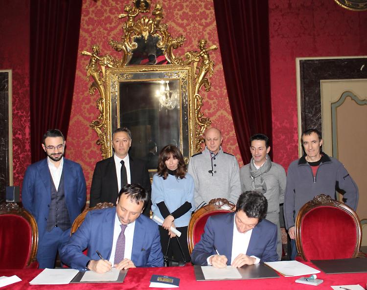 Gli alberi di Stradivari colpiti dal maltempo diventano violini