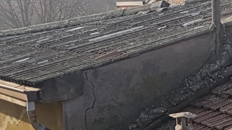 Amianto in via Bissolati, in azione anche il Noe