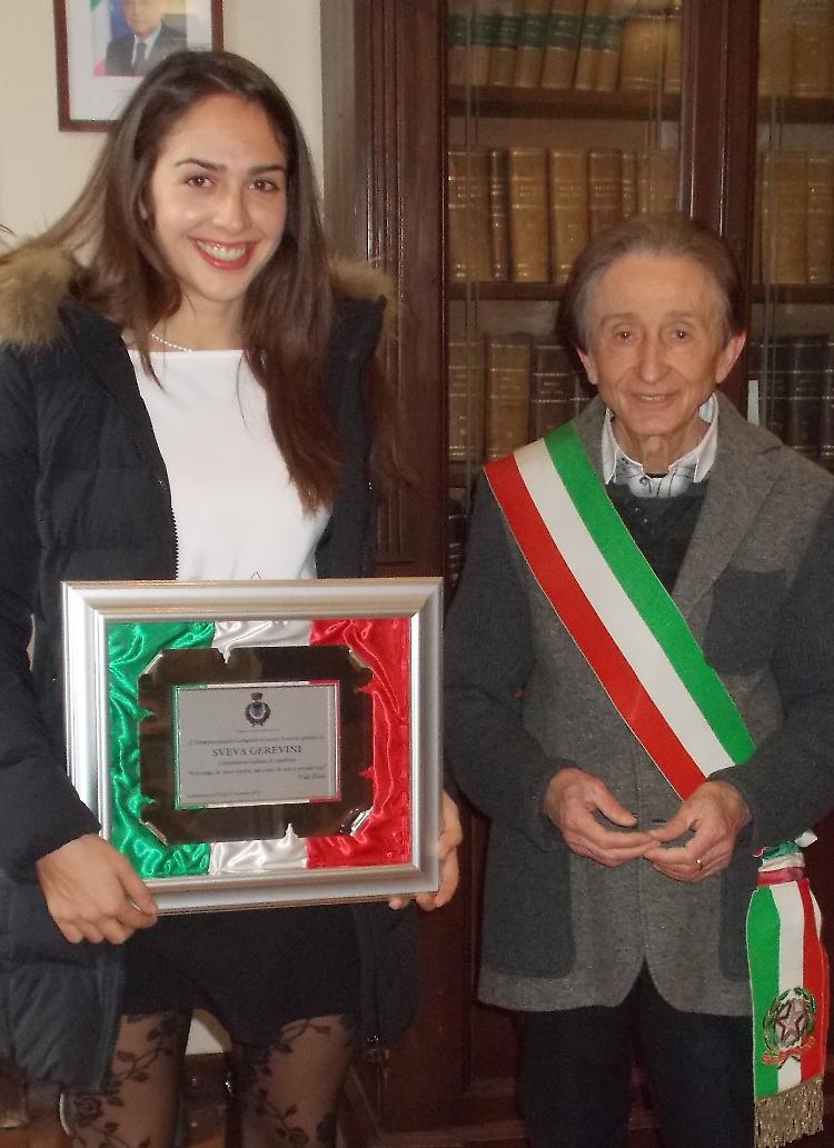 Sveva premiata: 'Esempio per le nuove leve'