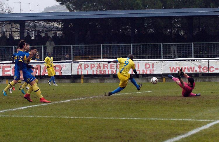 Pergolettese brillante: 3-0 al Sasso Marconi e Modena più vicina