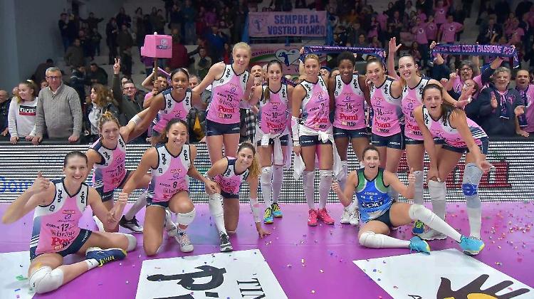 Pomì-Busto Arsizio: ore 18,30 PalaRadi