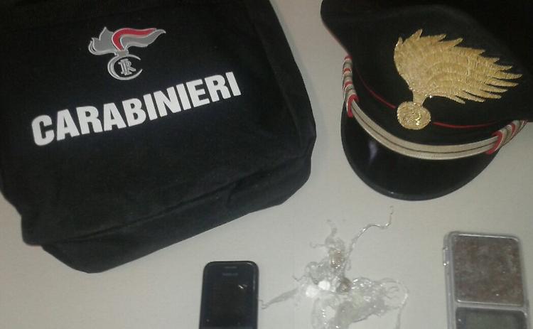 Luce, gas e telefono li pagavano i morti