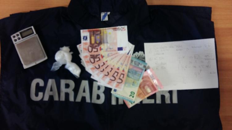 Conviventi e spacciatori, arrestati e condannati