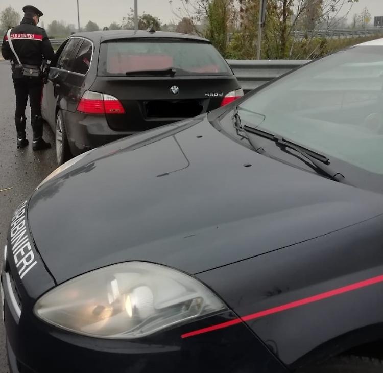 Veicoli con targa straniera, controlli e sanzioni