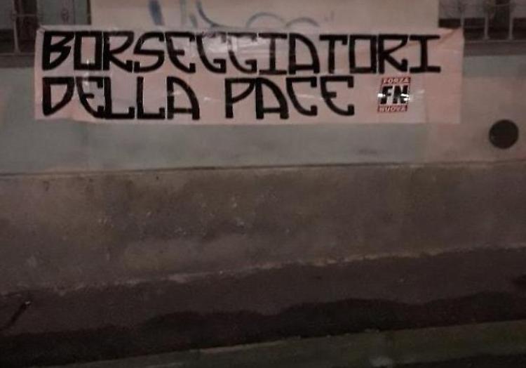 'Stop odio razziale', esposto contro Forza Nuova