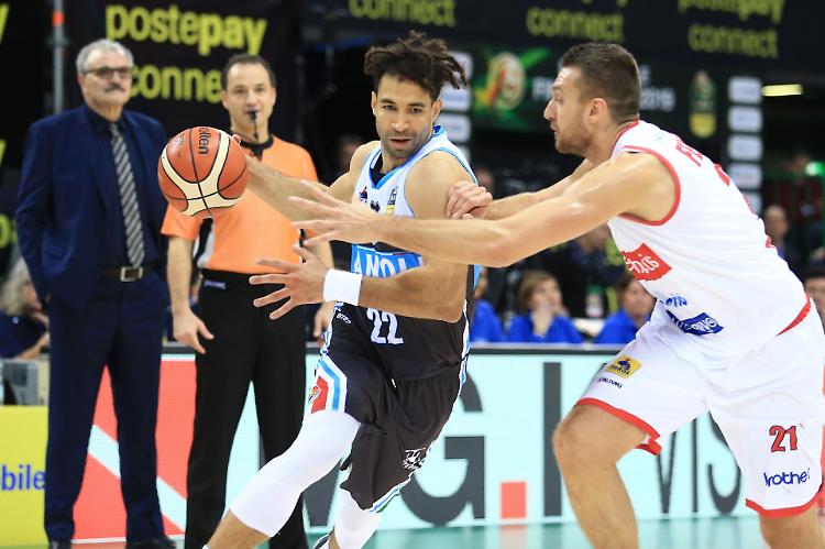 Vanoli Cremona-Openjobmetis Varese ore 18