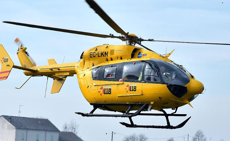 Cade da cavallo, 57enne trasportato in eliambulanza a Bergamo