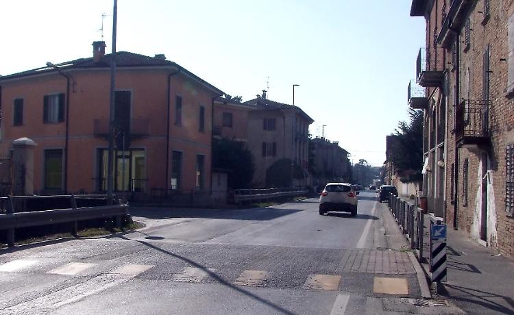 Via Brescia: notti insonni tra schiamazzi e proteste