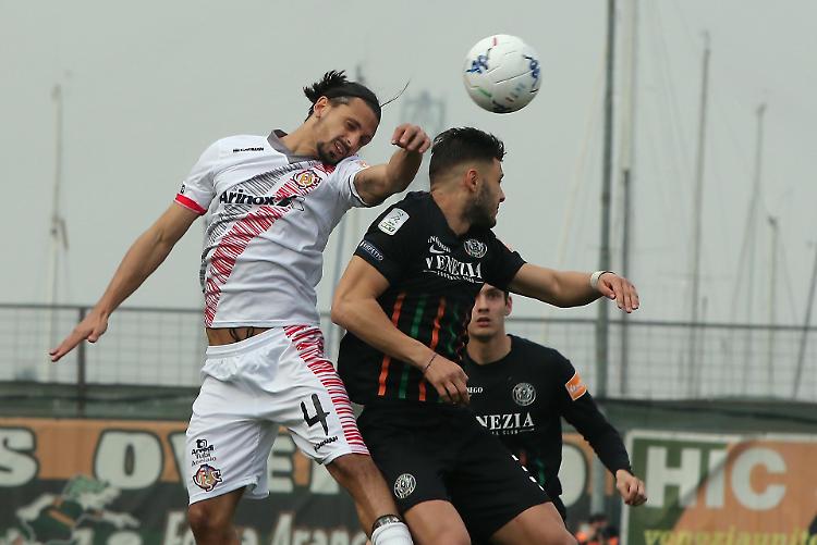 La Cremonese muove la classifica