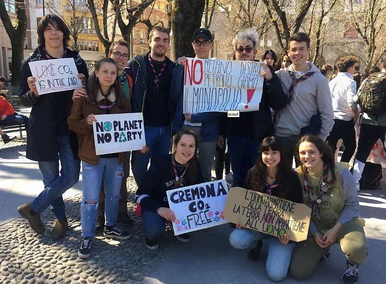 #trashchallenge: gli scout nei parchi cittadini