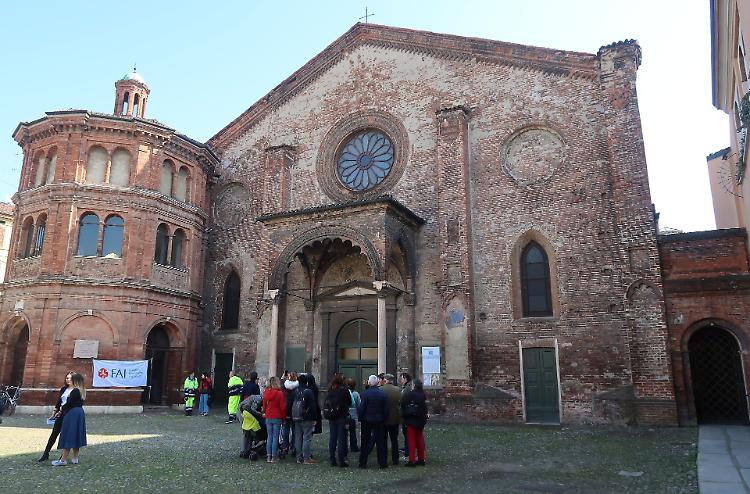 Fai, i 500 metri di bellezza: in tremila lungo corso Garibaldi