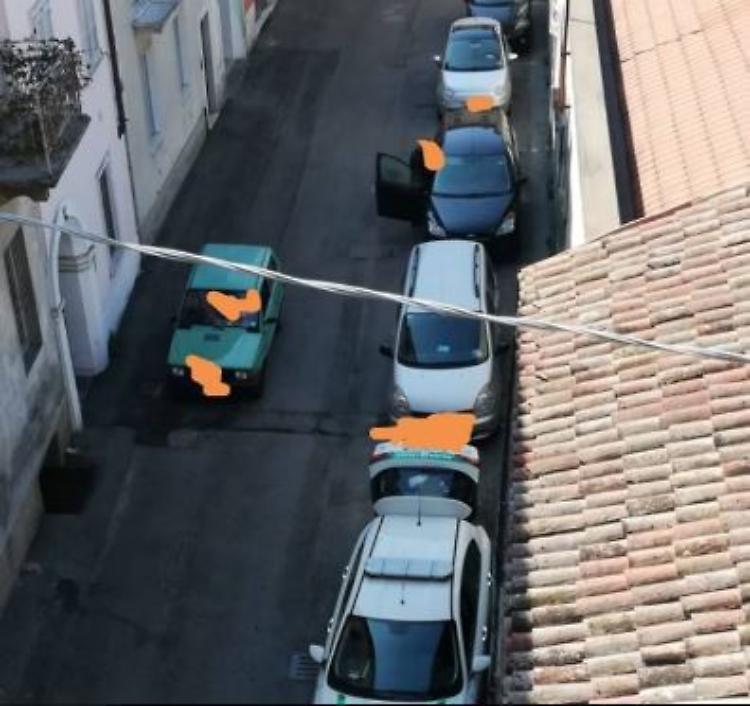 Incivili in azione: sosta selvaggia, "Ora basta"