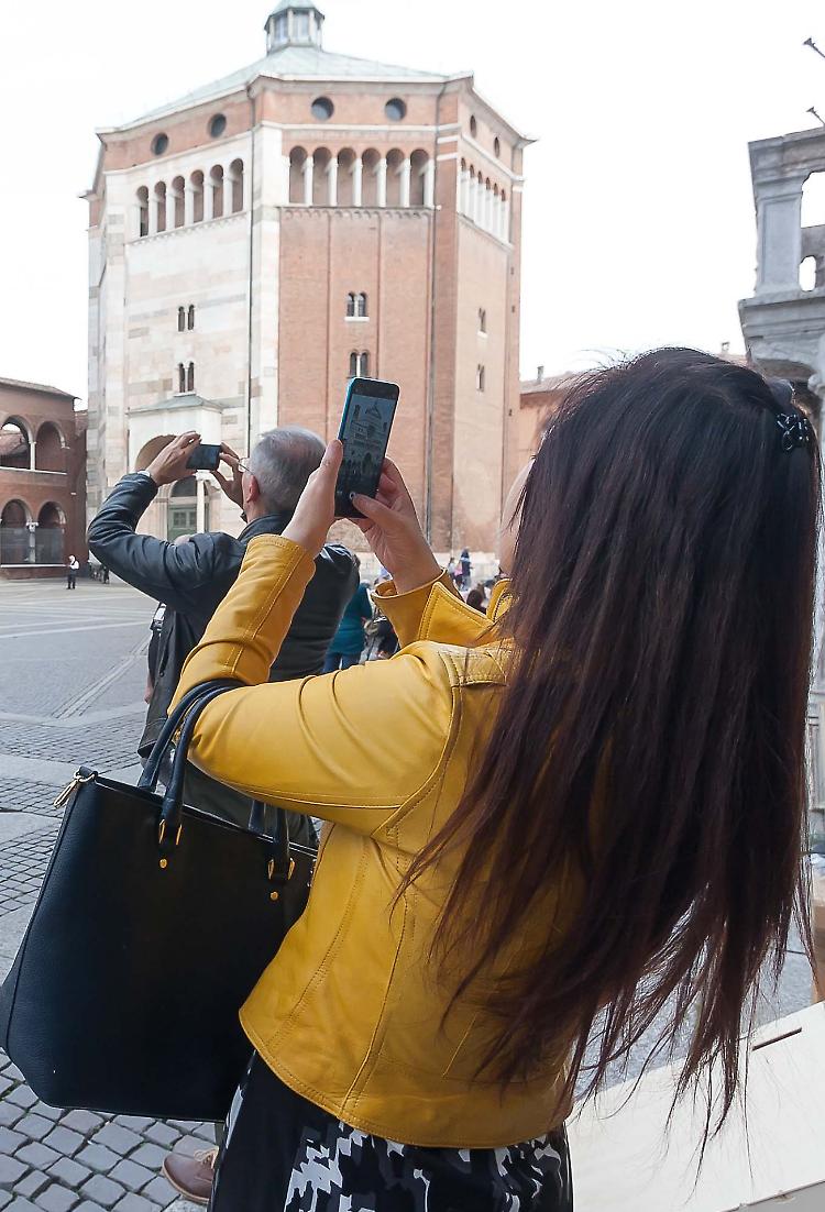 Cremona città turistica mordi e fuggi: secondo te perché?