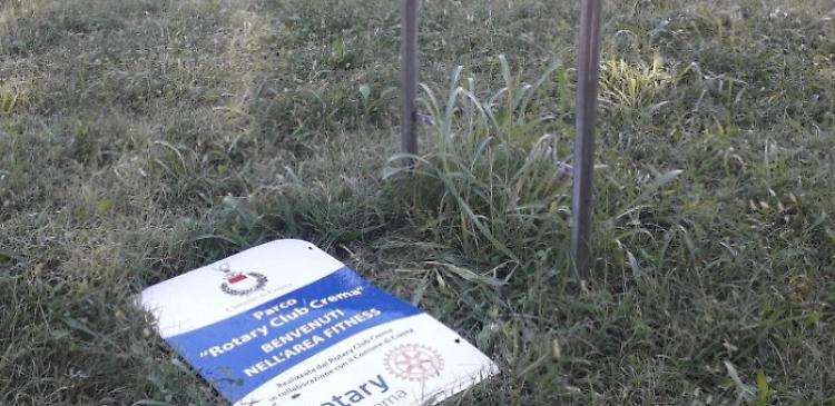 Via IV Novembre, parco blindato