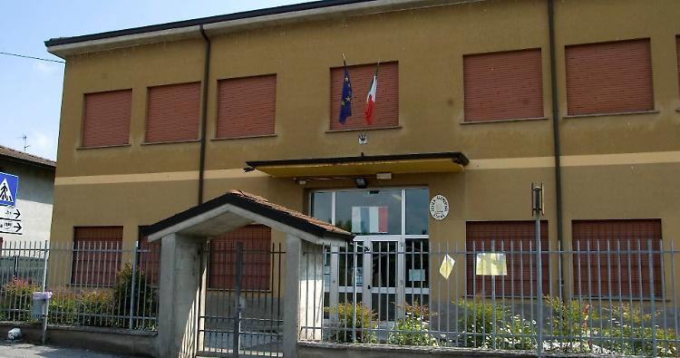 La scuola elementare è da abbattere