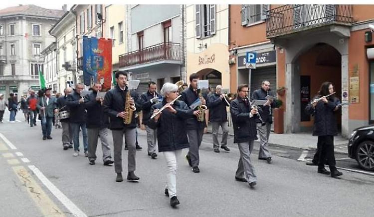 Denunciato un 21enne: saluto fascista al 25 Aprile