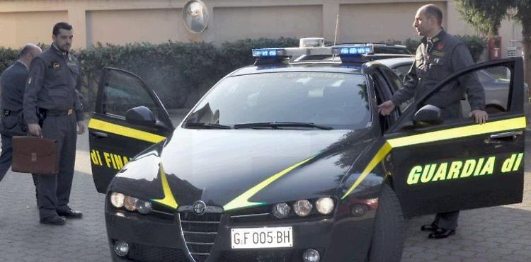 Consulente, «Sparito con i soldi»