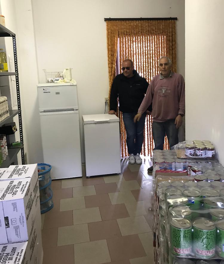 No Spreco dona i primi frigoriferi e freezer