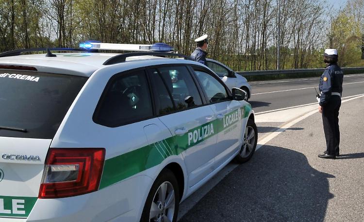 Vigili, l'autosalone è fantasma