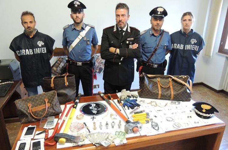 Castelvetro, gang di ladri. Chiesti 30 anni di carcere
