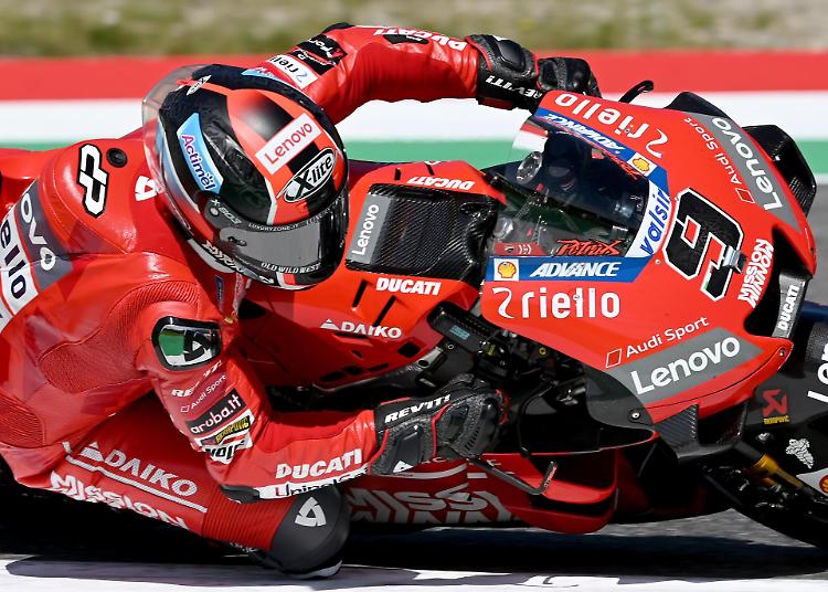 MotoGp, Petrucci su Ducati trionfa al Mugello
