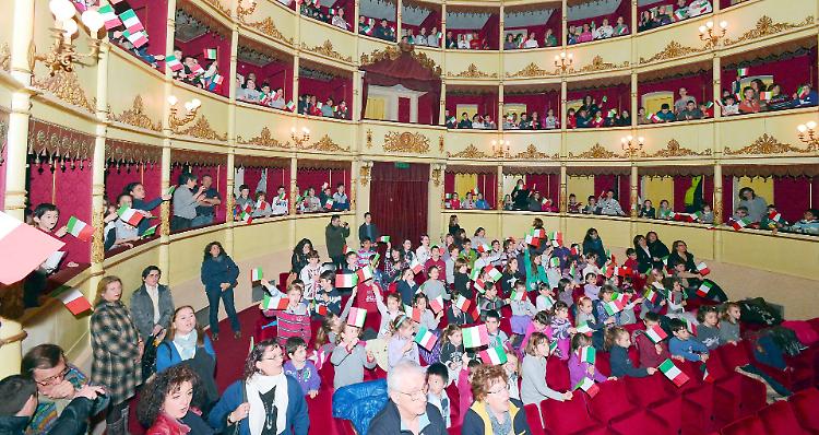 Arriva l’aria condizionata: teatro utilizzabile tutto l’anno