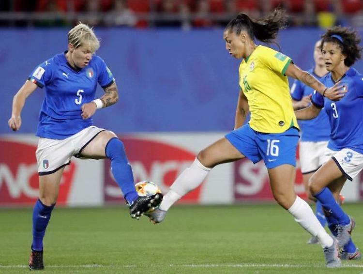 Mondiali donne: Italia ko con Brasile ma va agli Ottavi da prima