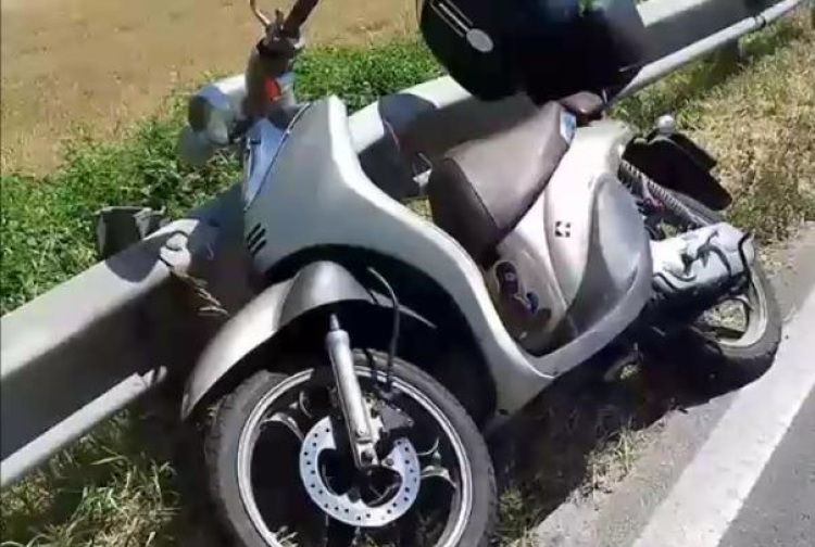 Fuori strada a Fiorenzuola, grave scooterista 63enne