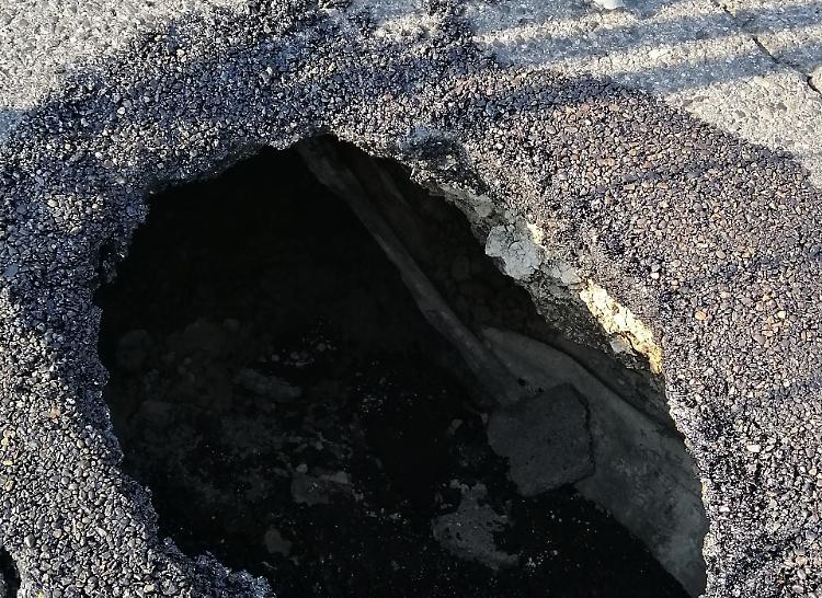Voragine lungo la provinciale, Bergamina chiusa