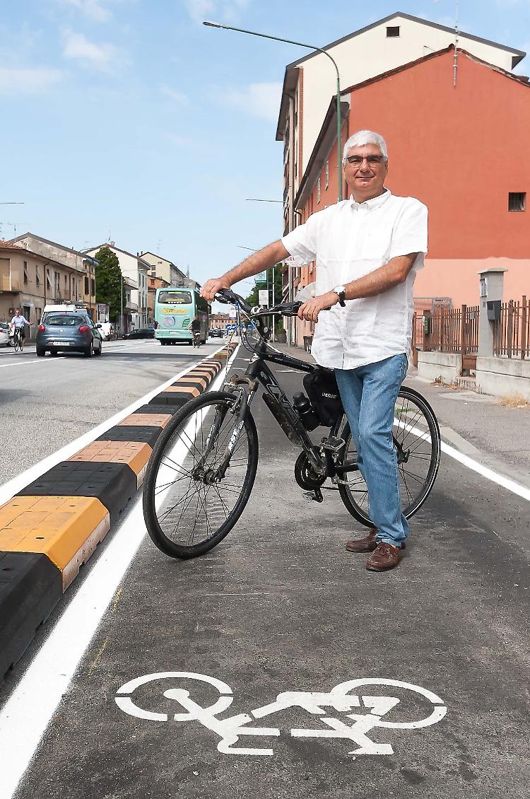 Ciclabile di via Mantova: sicura, ma attenti agli incroci