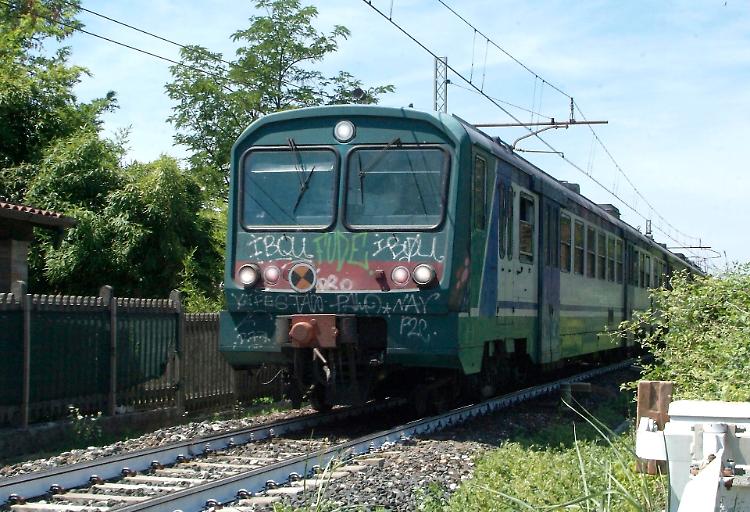 'Torni il treno Piacenza-Cremona': la richiesta in Regione
